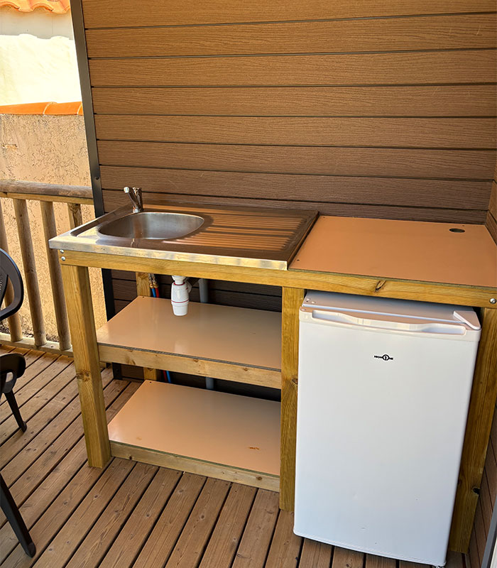 Camping La Parée du Both Coin cuisine