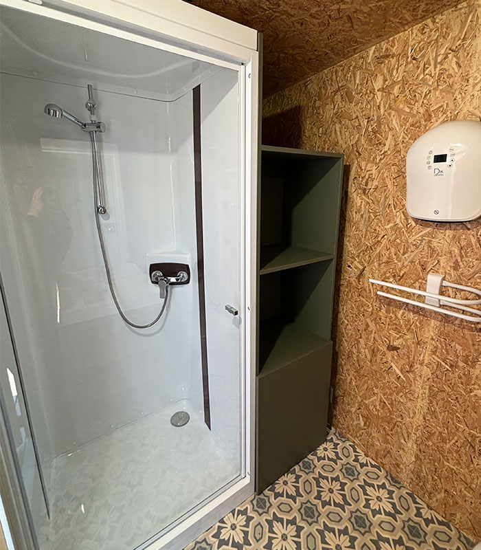Camping Parée du Both Salle de Bain